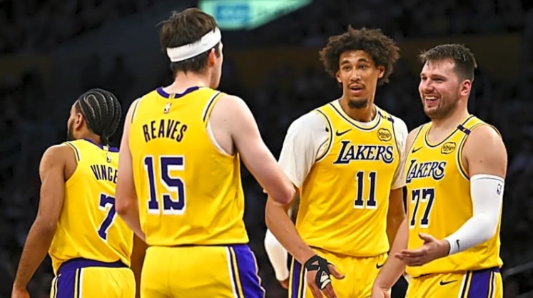 đội bóng NBA xuất sắc nhất mọi thời đại